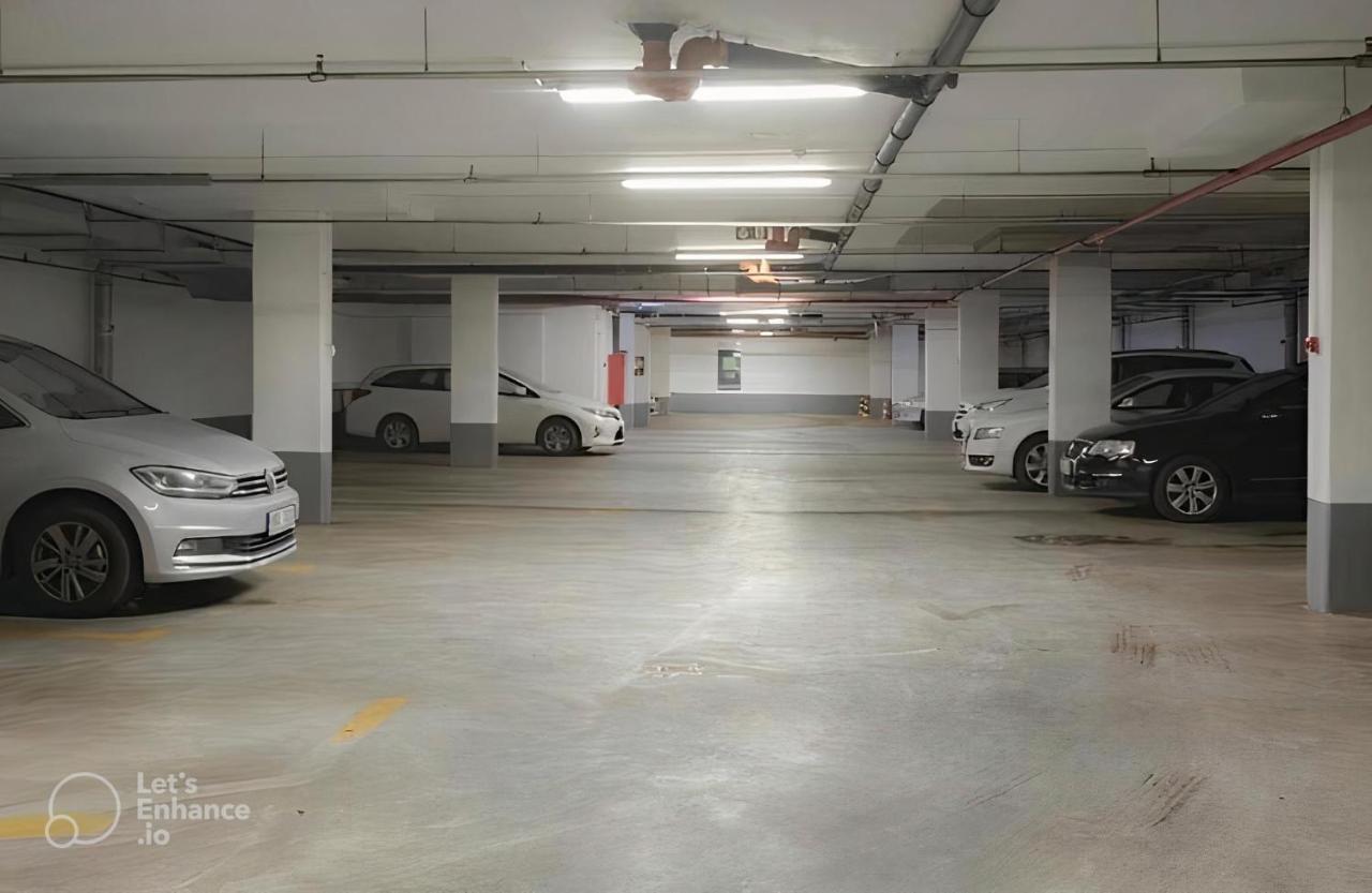 Luxe #freeparking #balcony Apartment